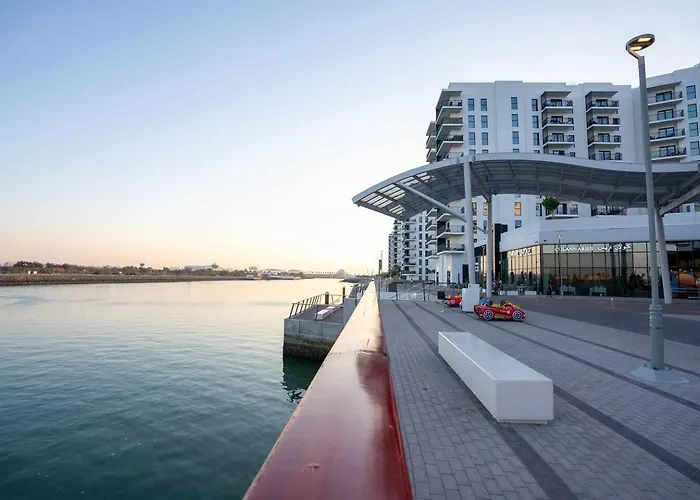 Romantic Studio In Yas Canal View